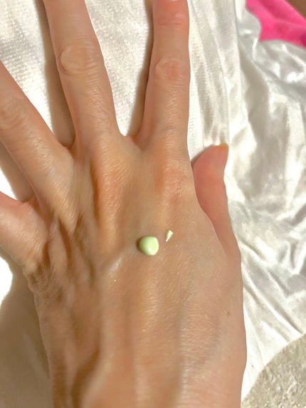 マーメイドスキンジェルUV/キャンメイク/日焼け止めジェルを使ったクチコミ(2枚目)