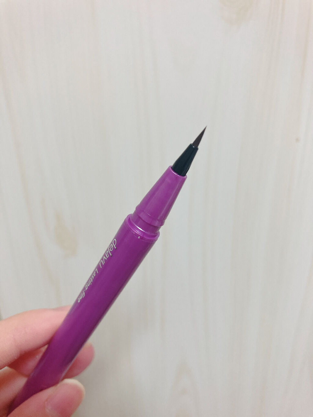 「密着アイライナー」ショート筆リキッド/デジャヴュ/リキッドアイライナーを使ったクチコミ（2枚目）