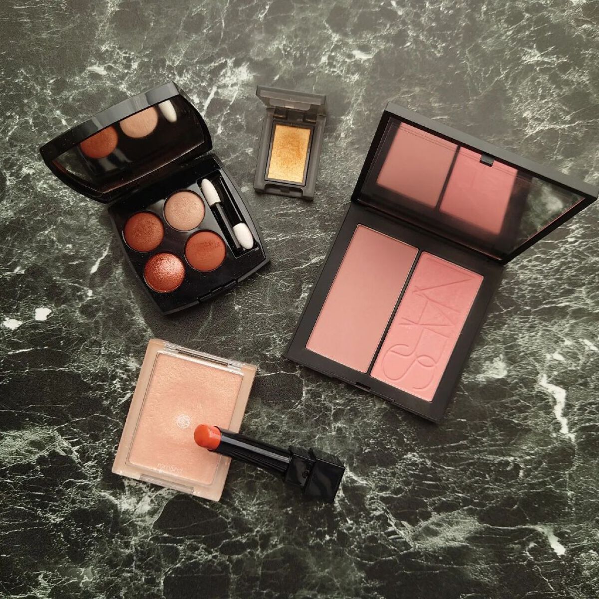 レ キャトル オンブル/CHANEL/アイシャドウパレットを使ったクチコミ（3枚目）