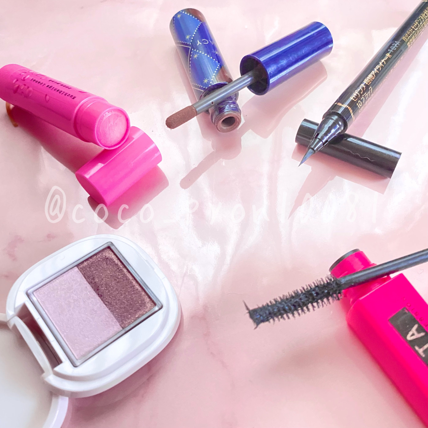 アイカラー 03 パープル系/media luxe/アイシャドウパレットを使ったクチコミ（2枚目）