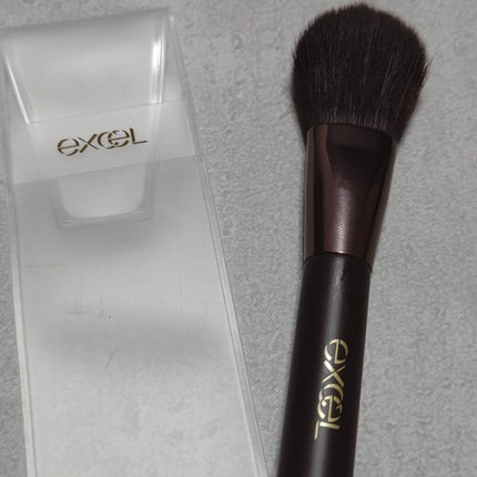ハイライトチークブラシ/excel/メイクブラシを使ったクチコミ(3枚目)