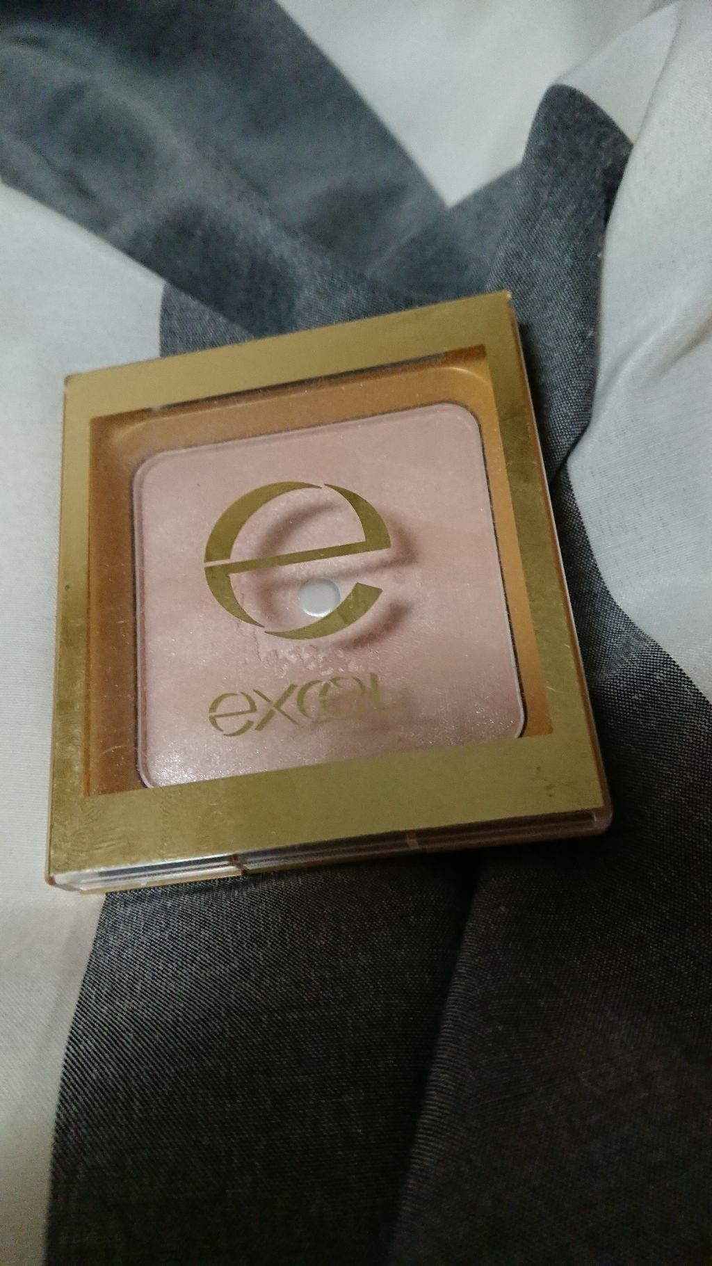 シャイニーパウダー N/excel/プレストパウダーを使ったクチコミ(1枚目)