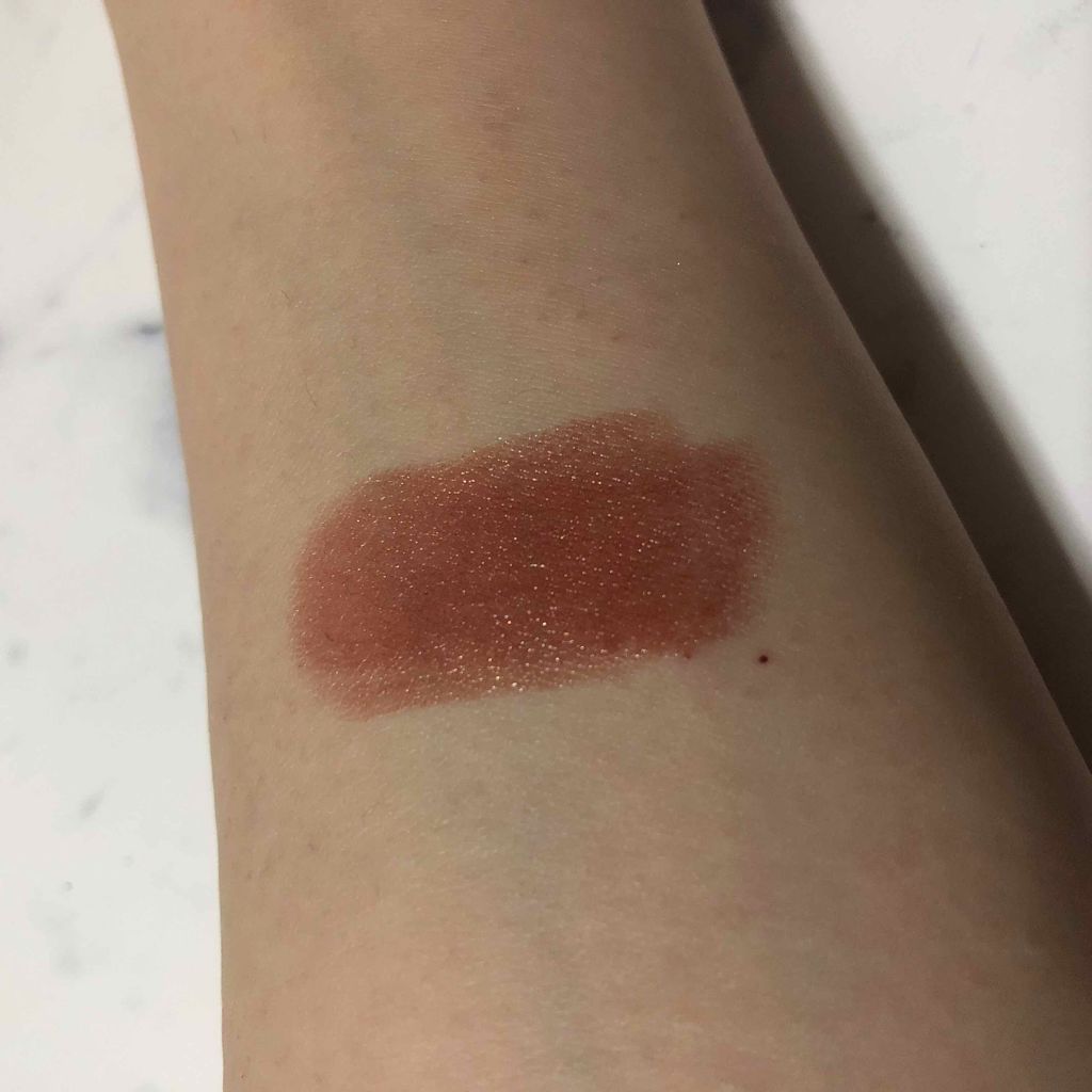 プラチナム 顔色アップ エッセンスルージュ/エルシア/口紅を使ったクチコミ(3枚目)