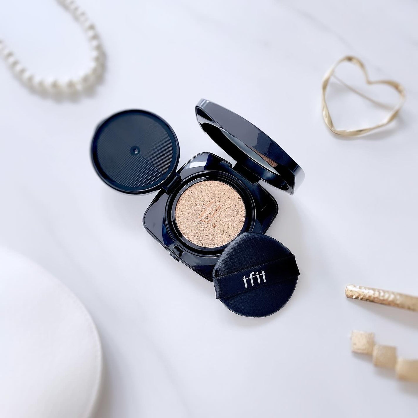 レイヤリングフィット グロークッションEX/TFIT/クッションファンデーションを使ったクチコミ(1枚目)