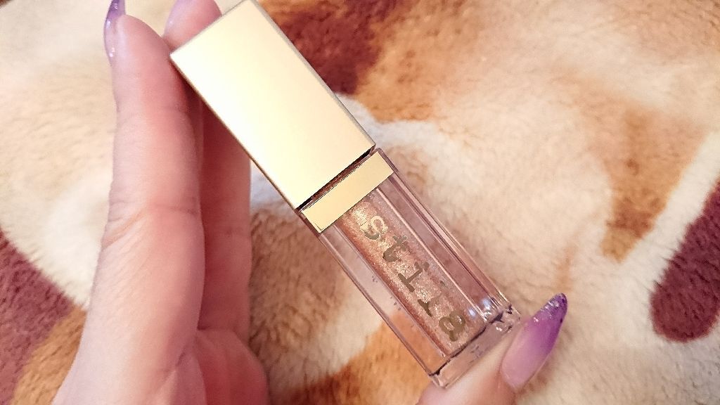 グリッター&グロウ リキッドアイシャドウ/stila/グリッターを使ったクチコミ(1枚目)