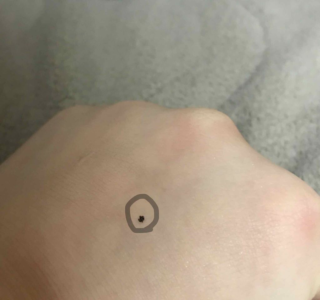 カバーパーフェクション チップコンシーラー/the SAEM/リキッドコンシーラーを使ったクチコミ(2枚目)