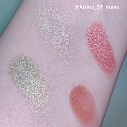 リラクシーアイシャドウ/GENE TOKYO/アイシャドウパレットを使ったクチコミ(2枚目)