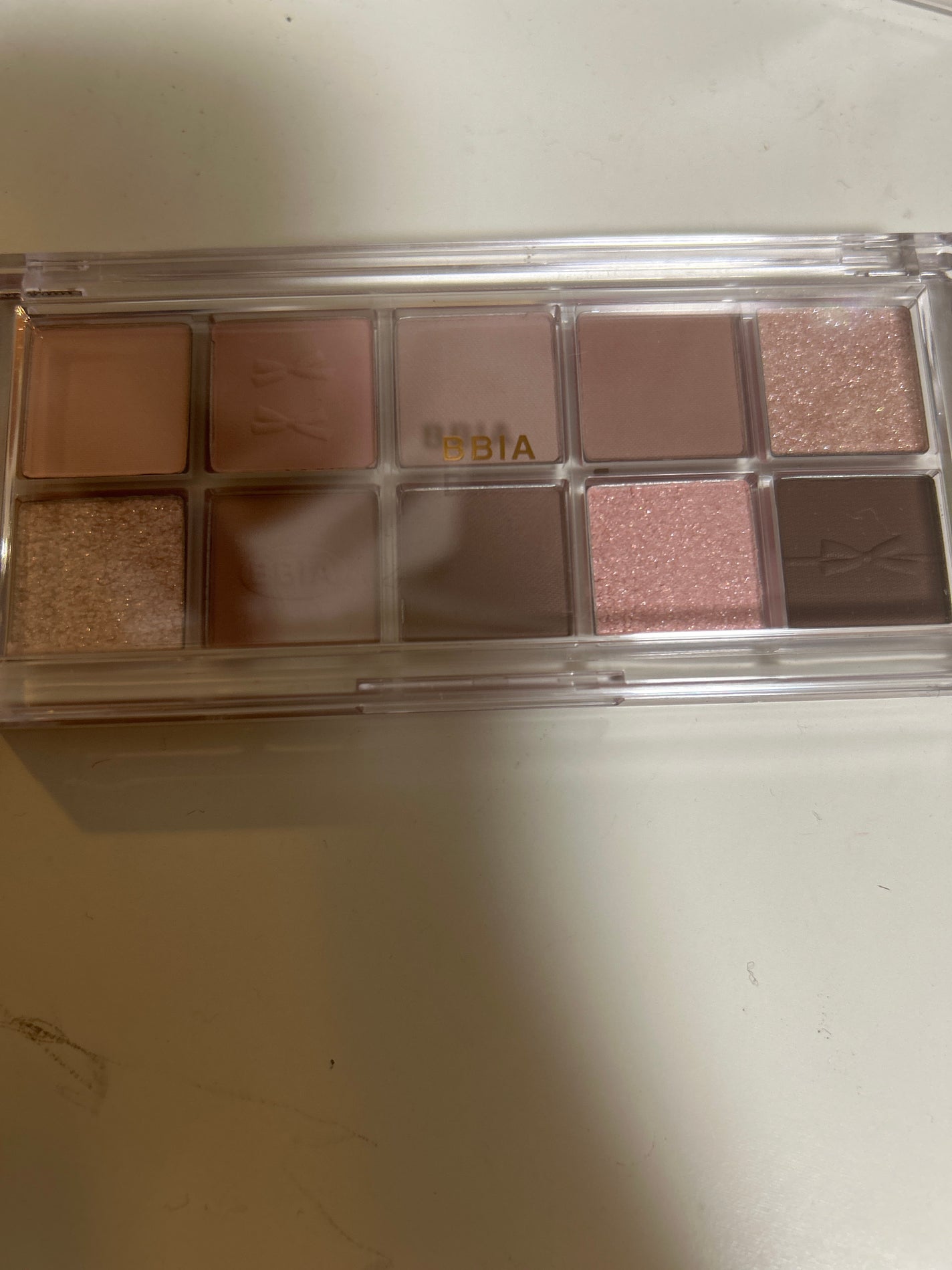 fabulous_gloss_ljt50 on LIPS 「ぎゃんかわ!、、bbiaのアイシャドウパレット01です!!写真..」(1枚目)