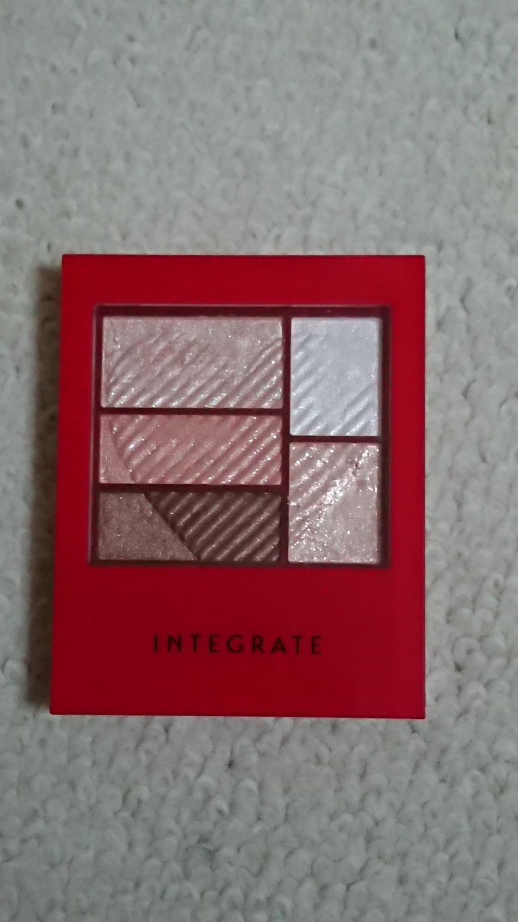 トリプルレシピアイズ/インテグレート/アイシャドウパレットを使ったクチコミ（1枚目）