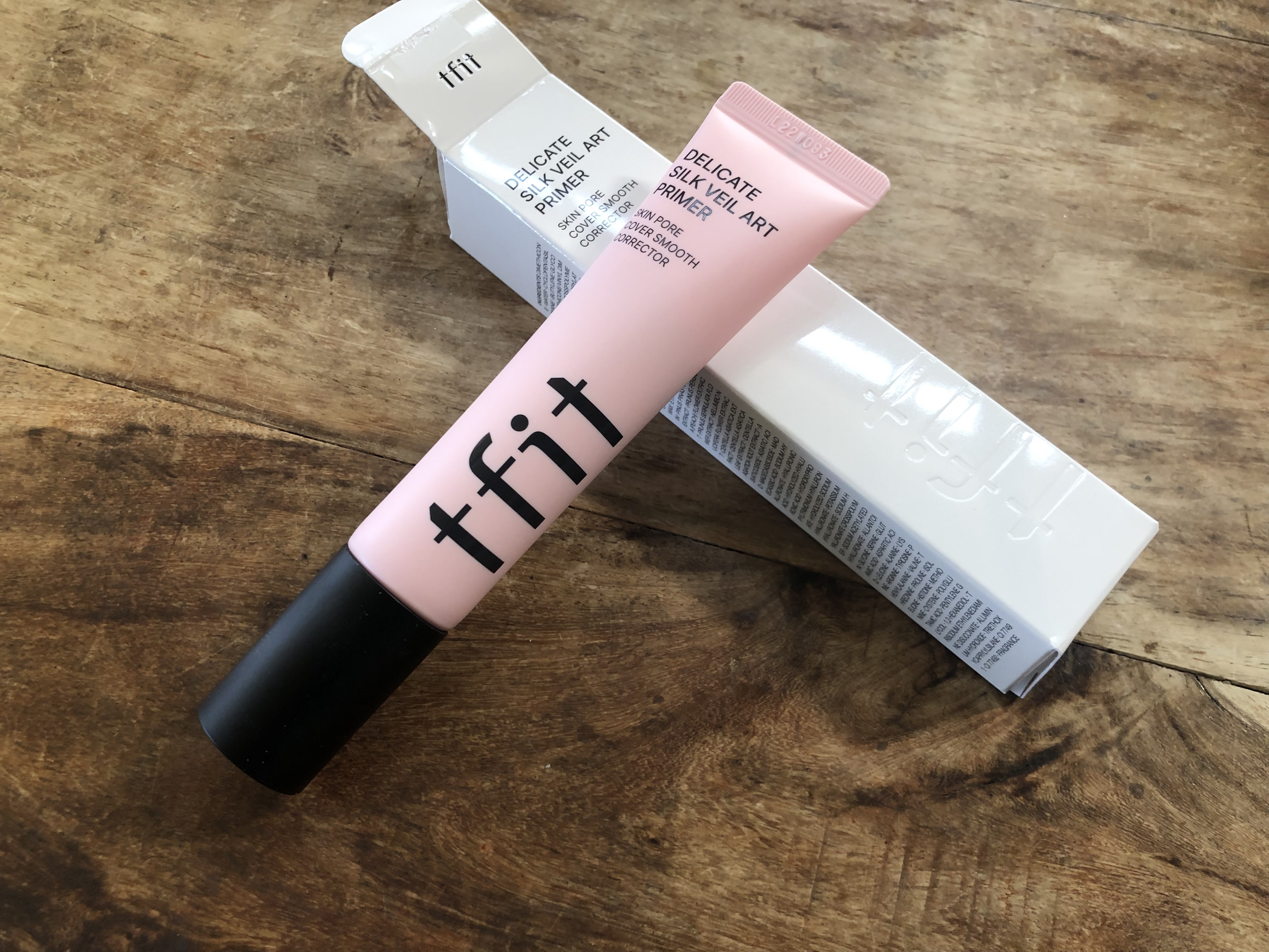 デリケートシルクベールアートプライマー/TFIT/化粧下地を使ったクチコミ（1枚目）