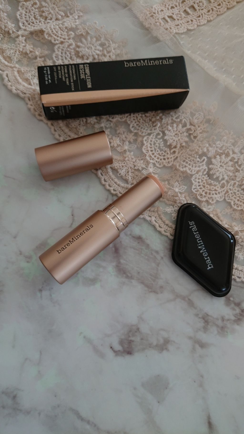 CR ハイドレイティング ファンデーション スティック/bareMinerals/その他ファンデーションを使ったクチコミ（1枚目）