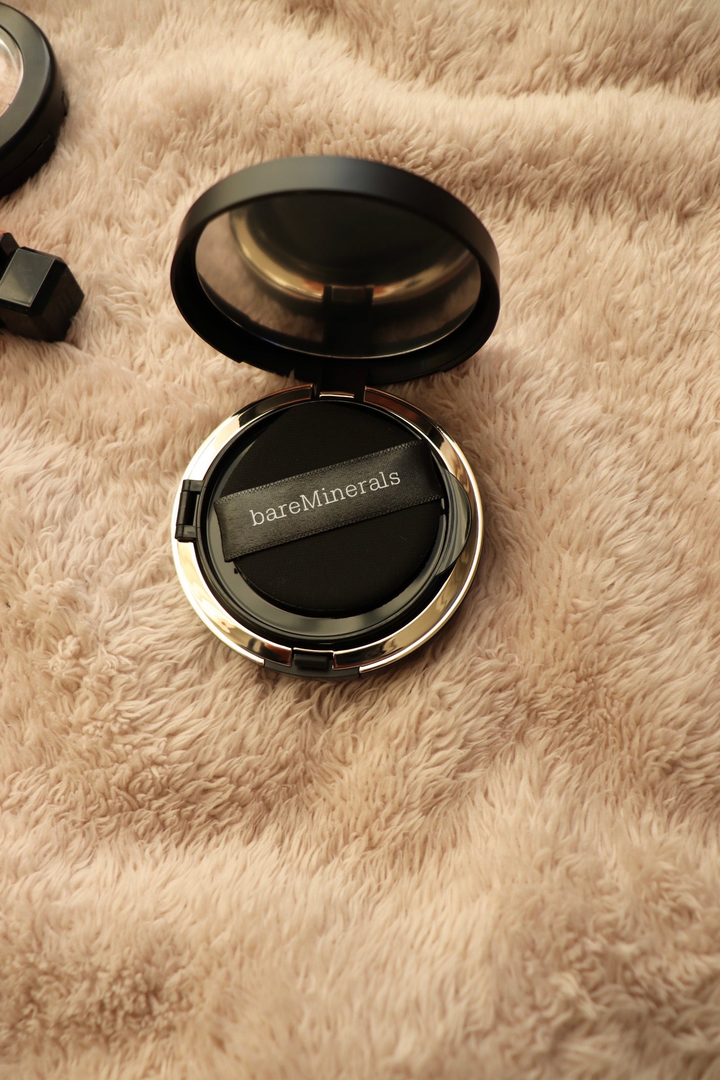 オリジナル ピュア セラム カバーアップ クッション/bareMinerals/クッションファンデーションを使ったクチコミ(2枚目)