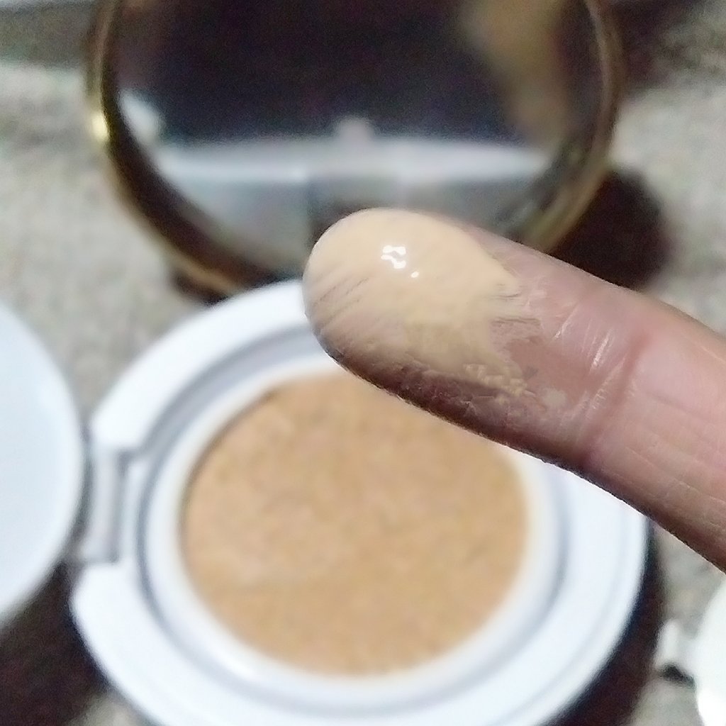 M クッション ファンデーション(モイスチャー) No.21/MISSHA/クッションファンデーションを使ったクチコミ（3枚目）