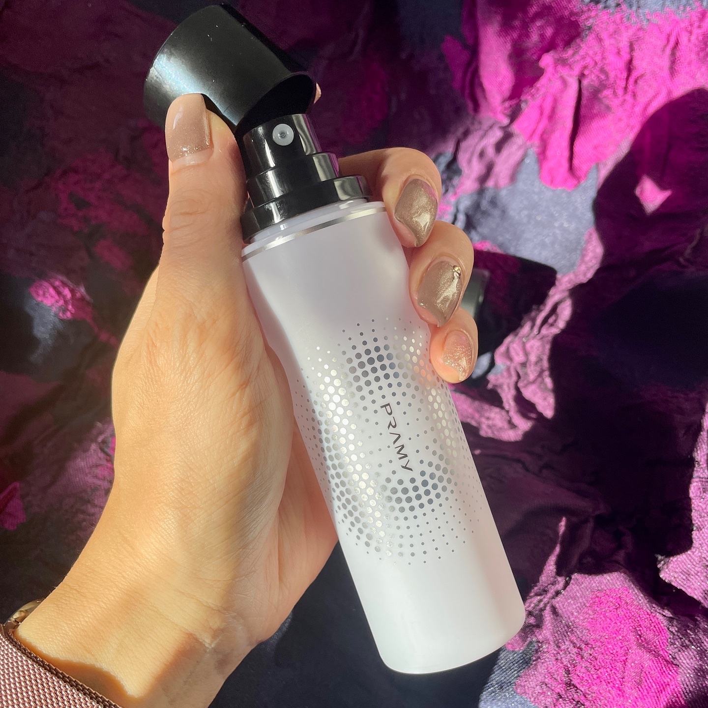 PRAMY メイクアップセッティングミスト マットタイプ/PRAMY/フィックスミストを使ったクチコミ（2枚目）