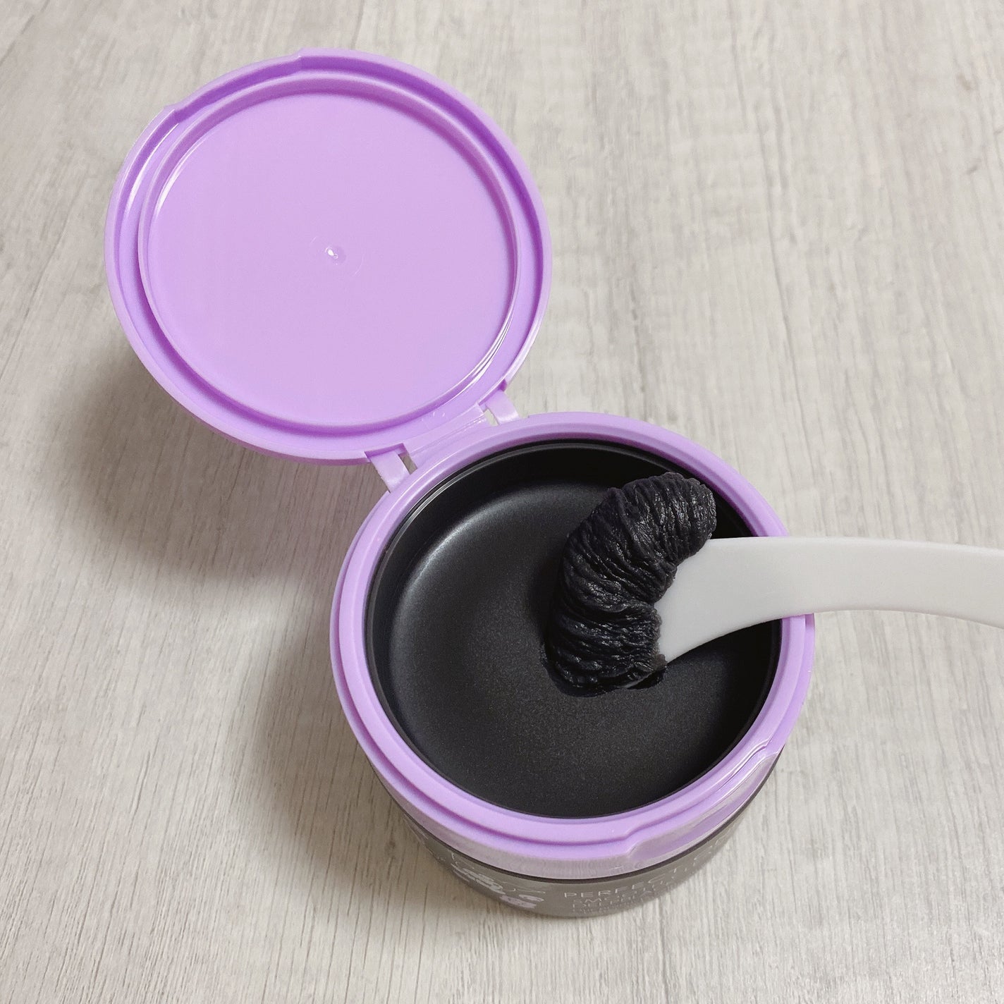 パーフェクトワンフォーカス スムースクレンジングバーム ディープブラック/PERFECT ONE FOCUS/クレンジングバームを使ったクチコミ(3枚目)