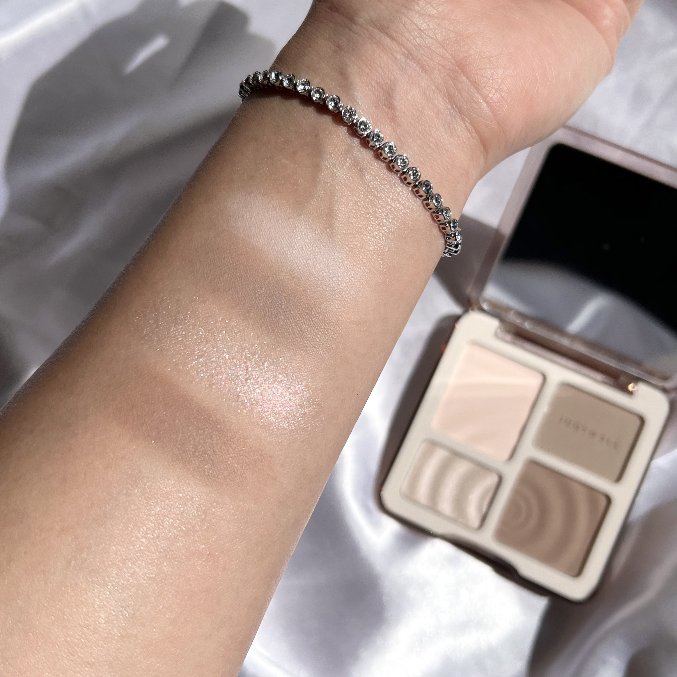 JUDYDOLL メリハリマスターパレット/JUDYDOLL/パウダーハイライトを使ったクチコミ（3枚目）