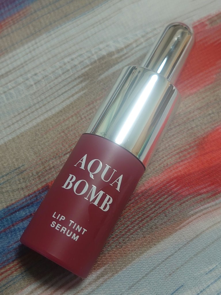 AQUABOMB LIP TINT SERUM / SRICHAND