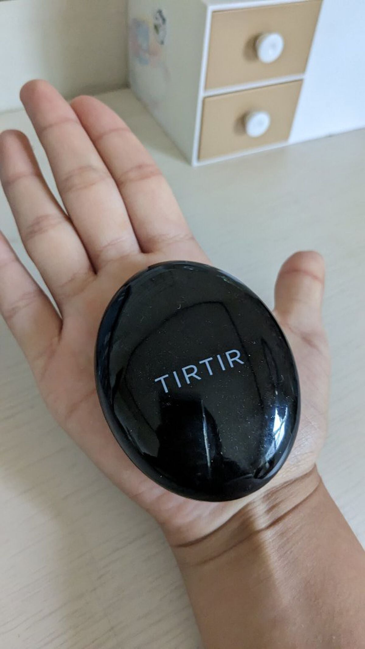 fantastic_rouge_dlk9 on LIPS 「<tirtir黒>小さめファンデの液がすぐ無くなる色は、23だ..」(2枚目)