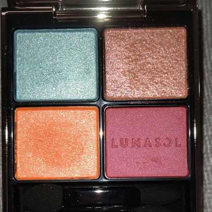 アイカラーレーション 01 Twilight Sky/LUNASOL/アイシャドウパレットを使ったクチコミ(2枚目)