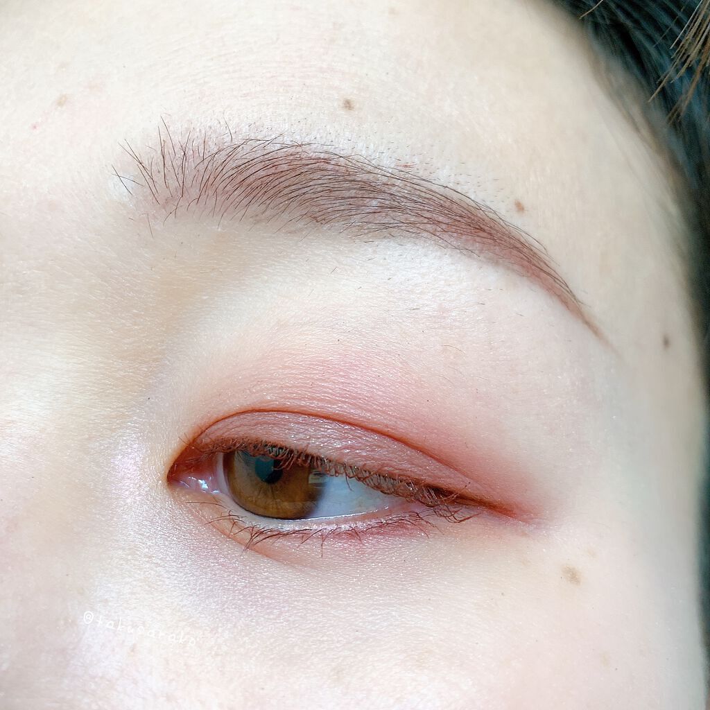 セルヴォーク ヴォランタリー アイズ/Celvoke/単色アイシャドウを使ったクチコミ(3枚目)