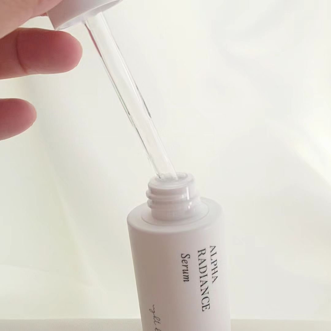 アルファラディアンスグローセラム/BANOBAGI/美容液を使ったクチコミ（2枚目）