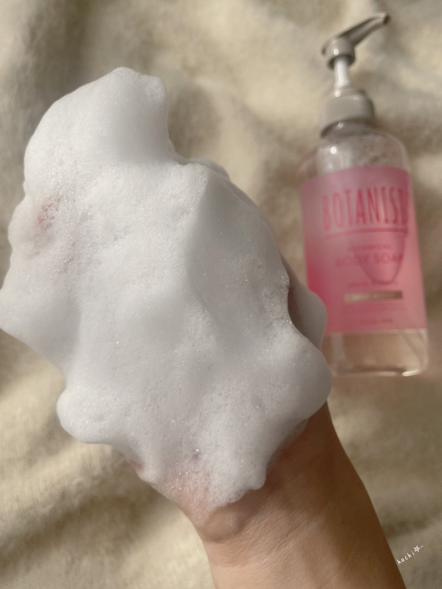 ボタニカルボディーソープ ディープ サクラ&チェリーの香り(ディープモイスト)/BOTANIST/ボディソープを使ったクチコミ(4枚目)