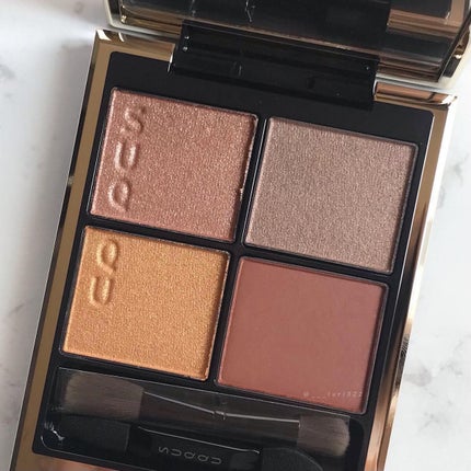 シグニチャー カラー アイズ/SUQQU/アイシャドウパレットを使ったクチコミ(2枚目)