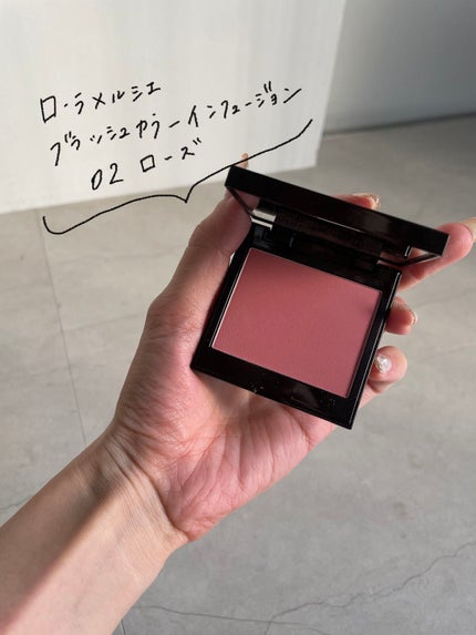 ブラッシュ カラー インフュージョン 02 ローズ/ローラ メルシエ/パウダーチークを使ったクチコミ(2枚目)