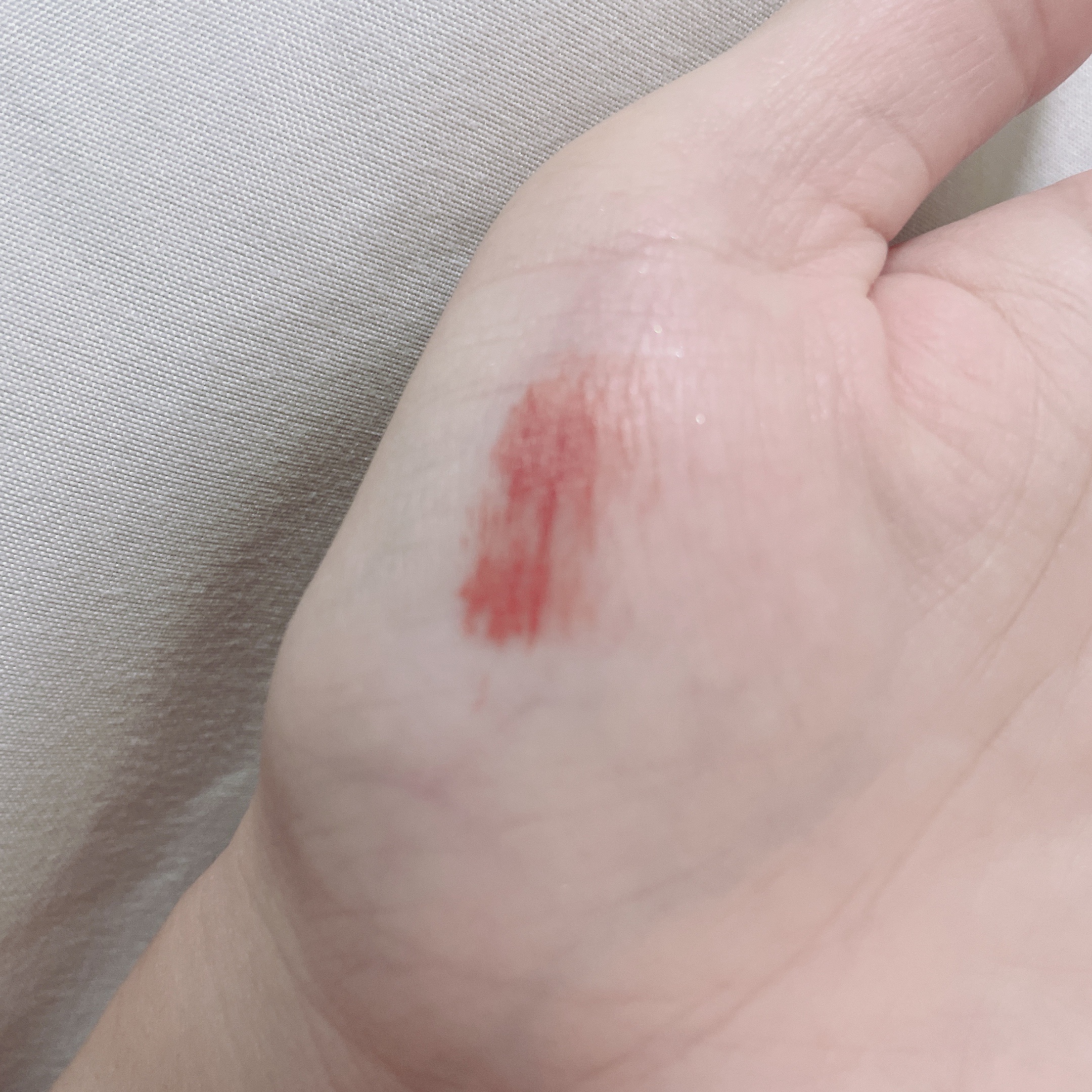 ニューアンビエンスカラーマスカラ/hince/マスカラを使ったクチコミ（2枚目）