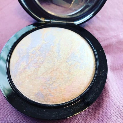 えり on LIPS 「MACライトフルC3ナチュラルシルクパウダーファンデーション💫..」(6枚目)