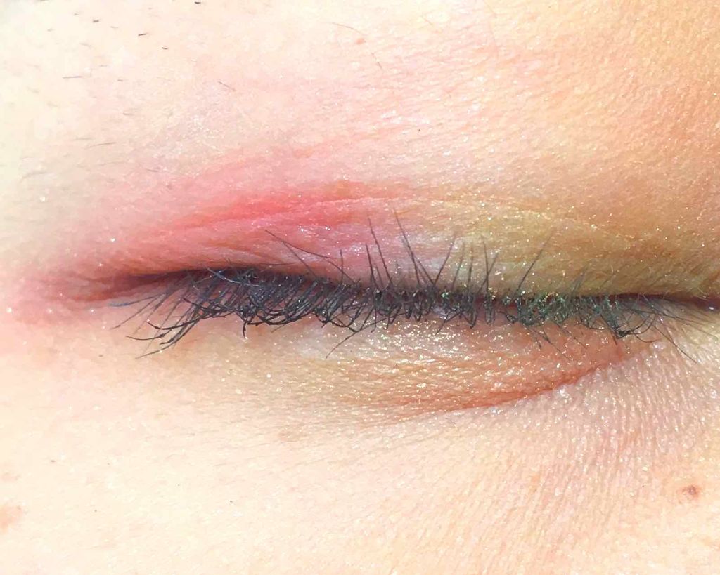 シャドーカスタマイズ/MAJOLICA MAJORCA/単色アイシャドウを使ったクチコミ（1枚目）