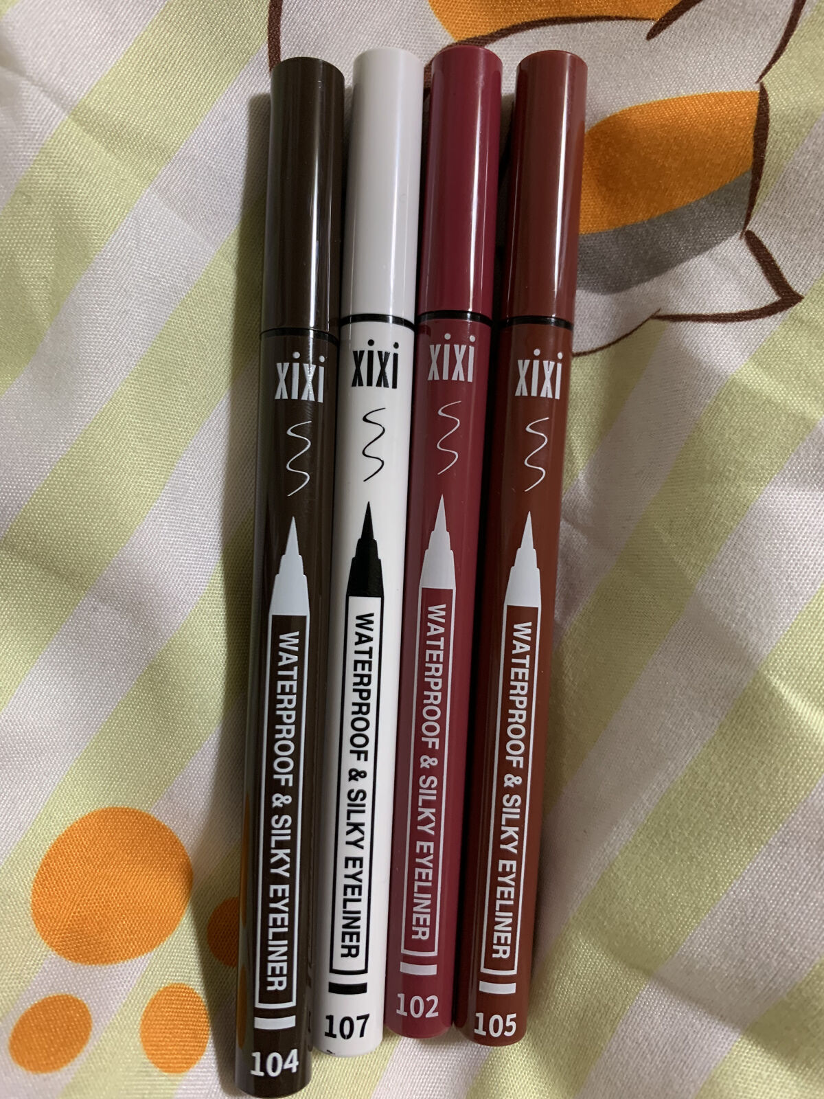 PRETTY EYES 104ダークブラウン/xixi/リキッドアイライナーを使ったクチコミ（2枚目）