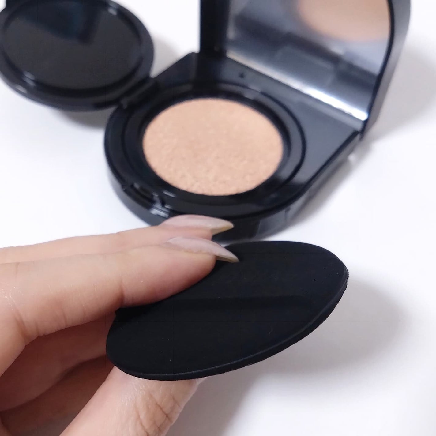 ジャビンドゥソウル ウインクファンデーションパクト/Javin De Seoul/クッションファンデーションを使ったクチコミ(2枚目)