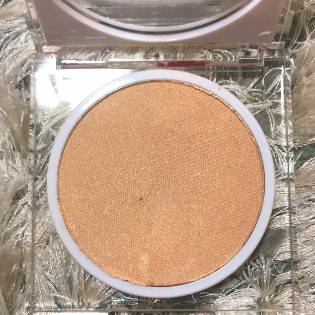 ルミナイジングパウダー/rms beauty/プレストパウダーを使ったクチコミ(2枚目)