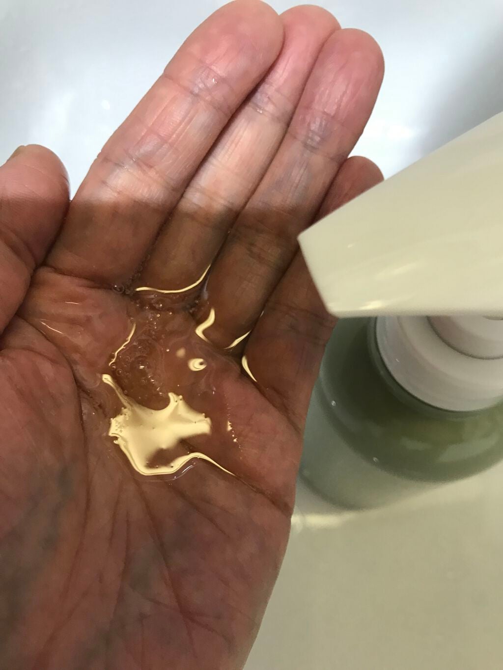 ノンシリコン アミノ酸シャンプー/コンディショナー (モイスト&フォレスト)/MOGANS/市販シャンプーを使ったクチコミ(4枚目)