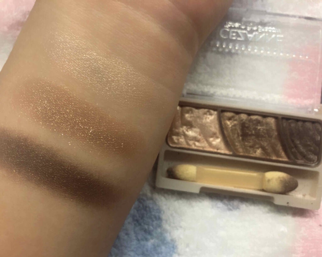 トーンアップアイシャドウ/CEZANNE/アイシャドウパレットを使ったクチコミ(2枚目)