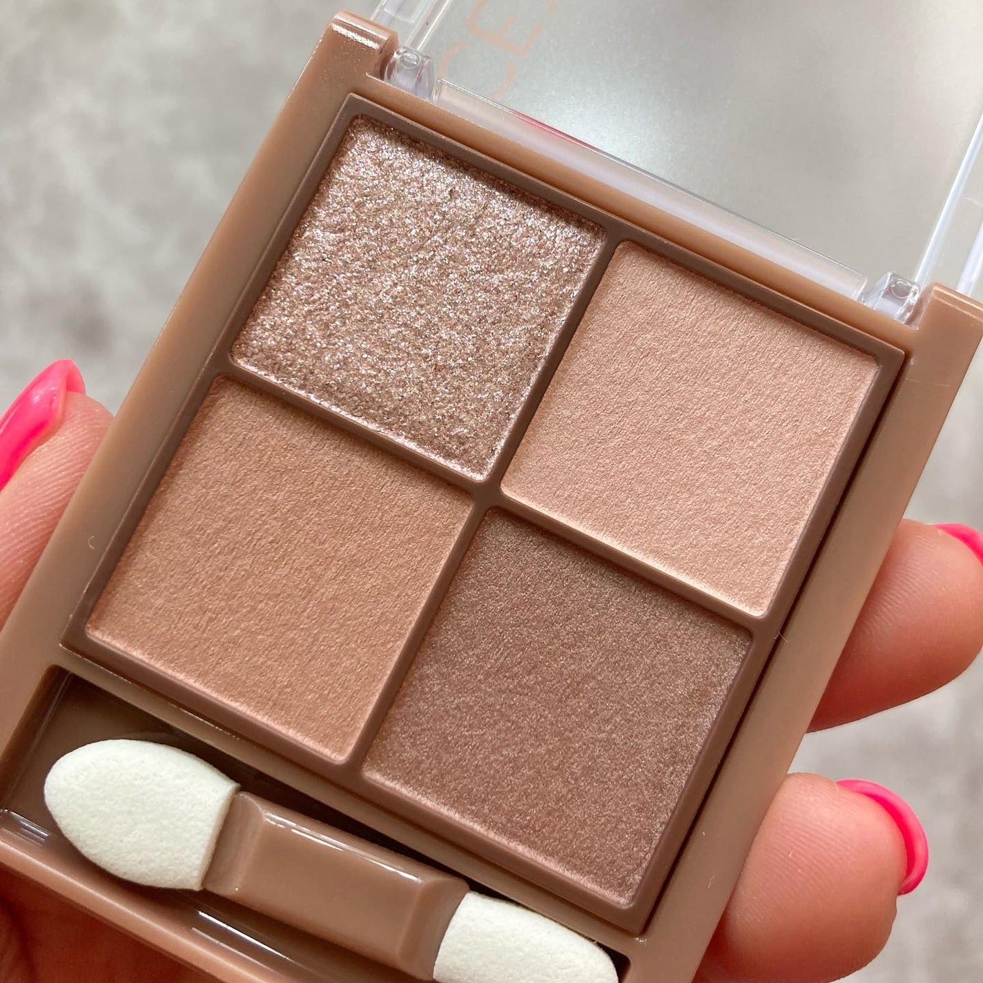 ビタートーンアイシャドウ/CEZANNE/パウダーアイシャドウを使ったクチコミ(3枚目)