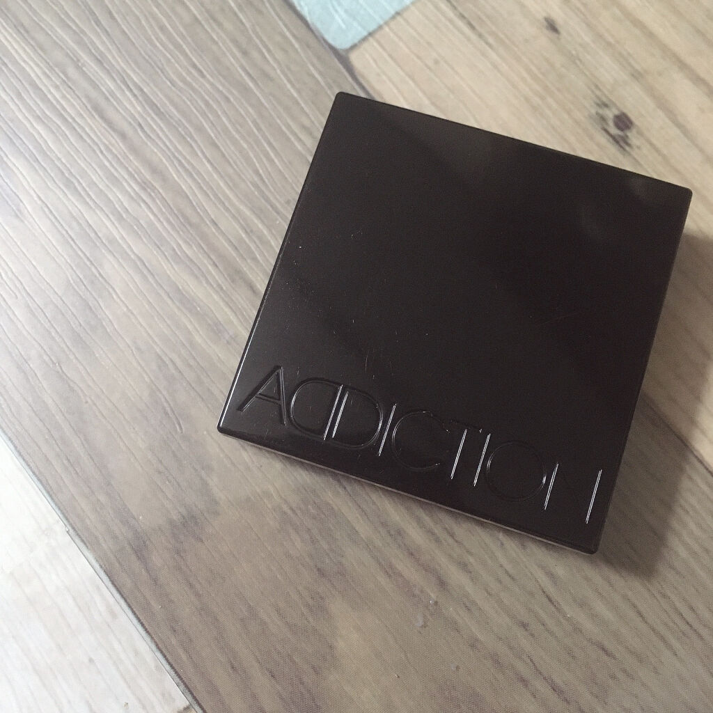 アディクション ザ アイシャドウ スパークル/ADDICTION/単色アイシャドウを使ったクチコミ（2枚目）