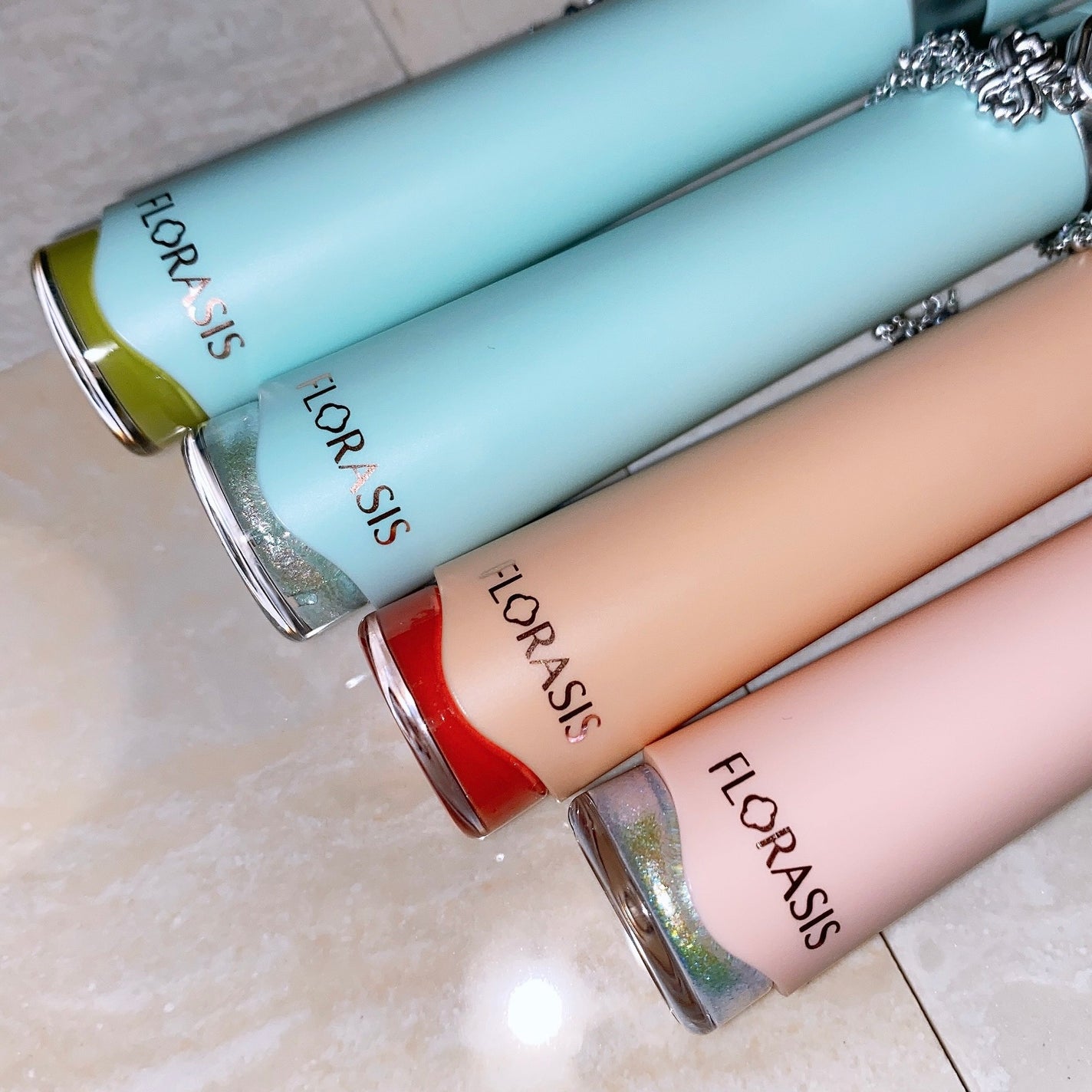 花簇流錦 クリーミーリキッドアイシャドウ/花西子/リキッドアイシャドウを使ったクチコミ(5枚目)