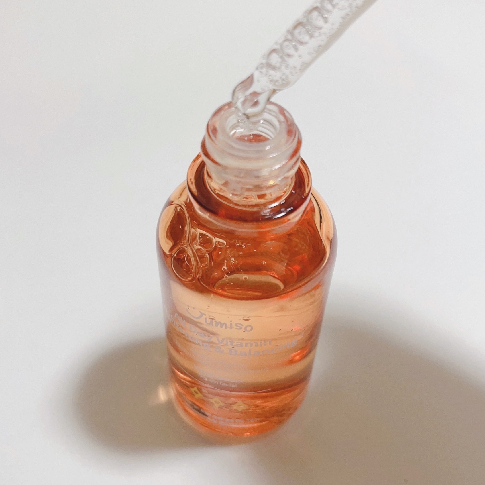 オールデイビタミンブライトニング＆バランシングフェイシャルセラム/JUMISO/美容液を使ったクチコミ（2枚目）