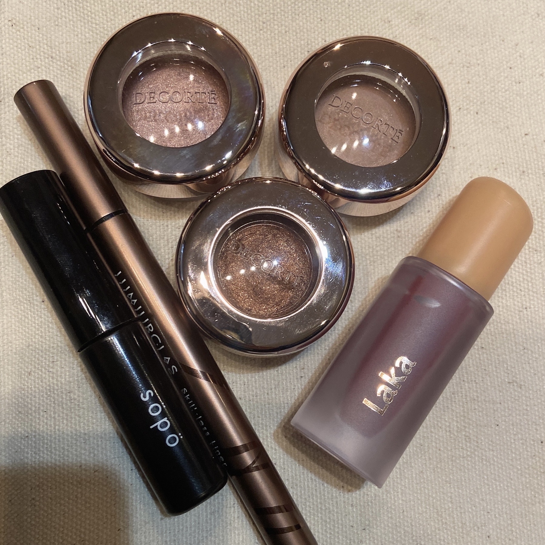 アイグロウ ジェム BR389/DECORTÉ/ジェル・クリームアイシャドウを使ったクチコミ（1枚目）