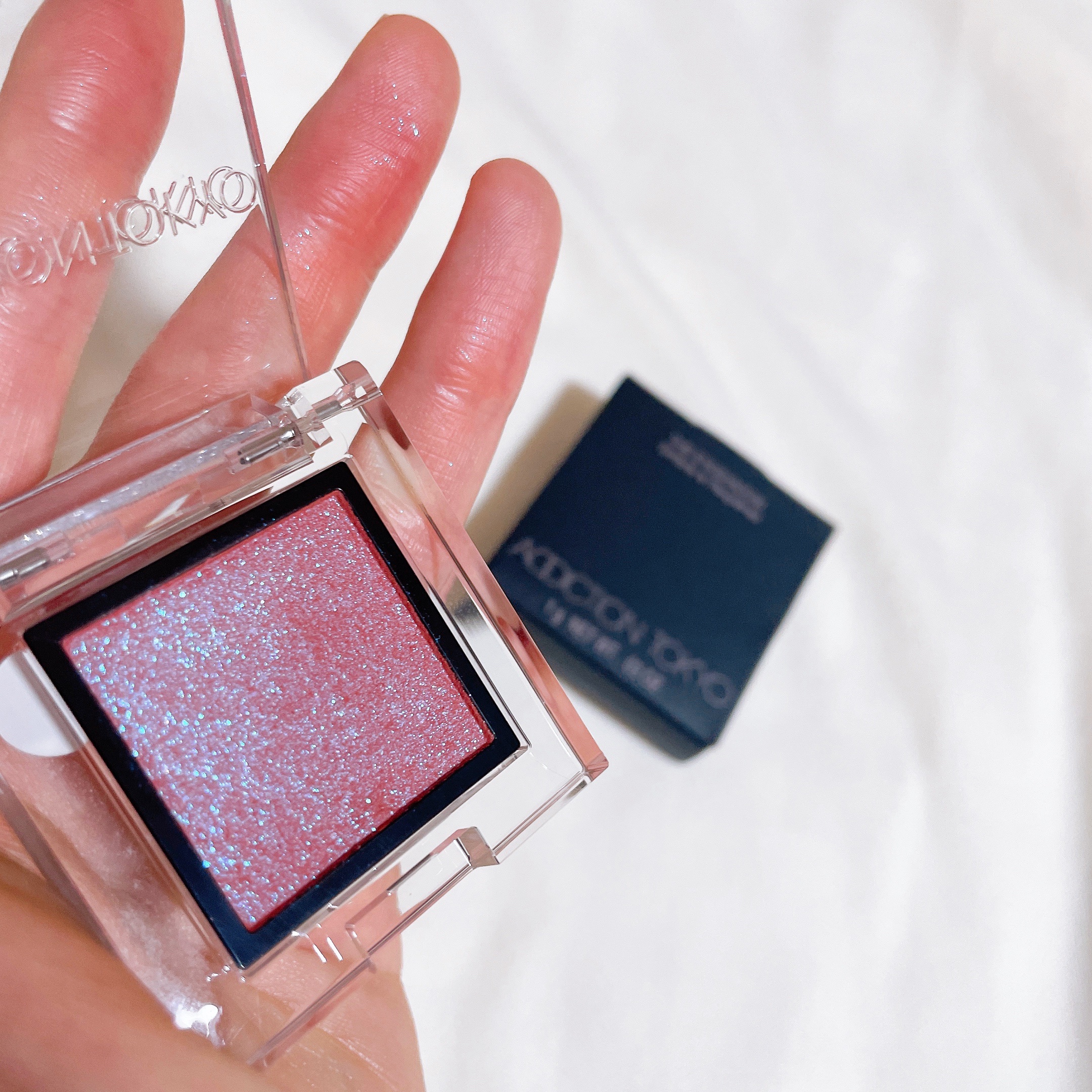  アディクション　ザ アイシャドウ プリズム 005PR　Just Gifted/ADDICTION/単色アイシャドウを使ったクチコミ（2枚目）