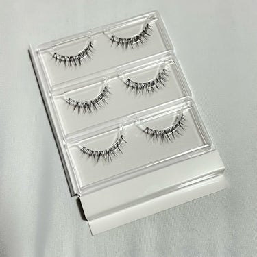 ビー・エヌ Vivias  Stretch Lash  ヴィヴィアス伸縮つけまつげのクチコミ「

◾︎ Vivias Stretch Lash

軸が伸縮する！？まつげの新常識！ 超フィッ.....」（3枚目）