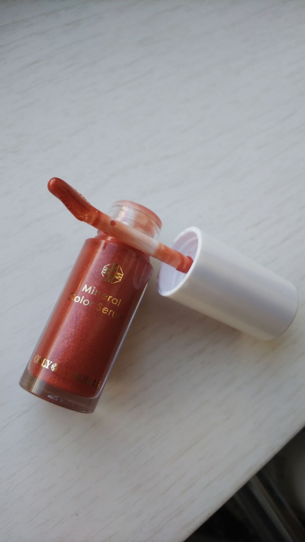 ミネラルカラーセラム/ONLY MINERALS/リップグロスを使ったクチコミ(2枚目)
