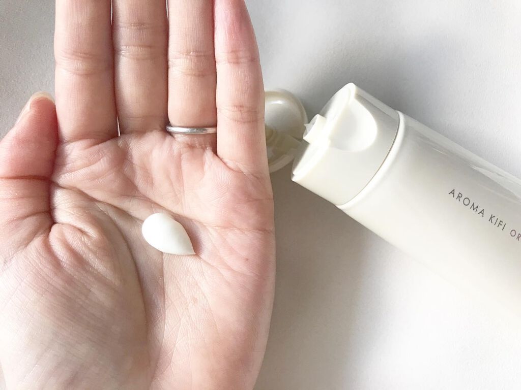 アロマキフィオーガニック ミルキーバター ナチュラルスムース/AROMA KIFI/ヘアムースを使ったクチコミ（2枚目）