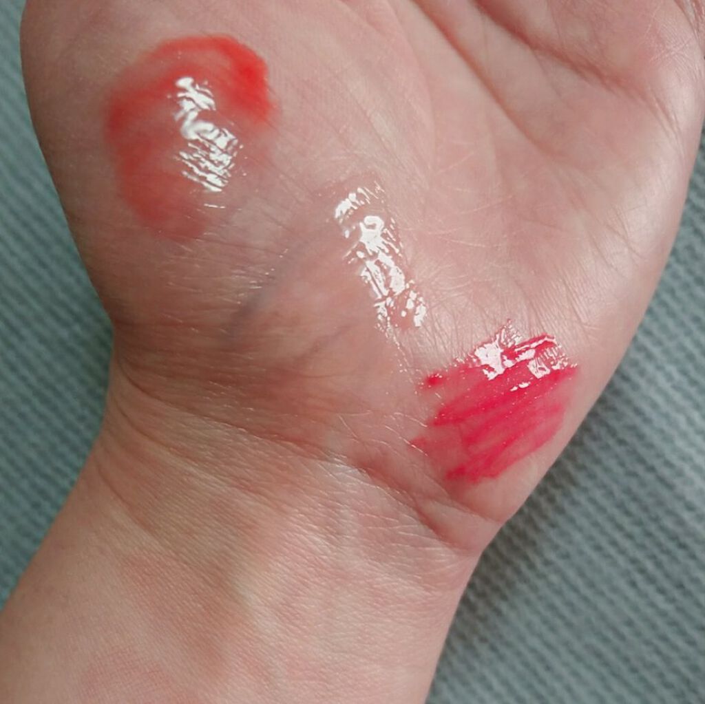 38°C / 99°F リップトリートメント (リップ美容液)/UZU BY FLOWFUSHI/リップケアを使ったクチコミ(7枚目)