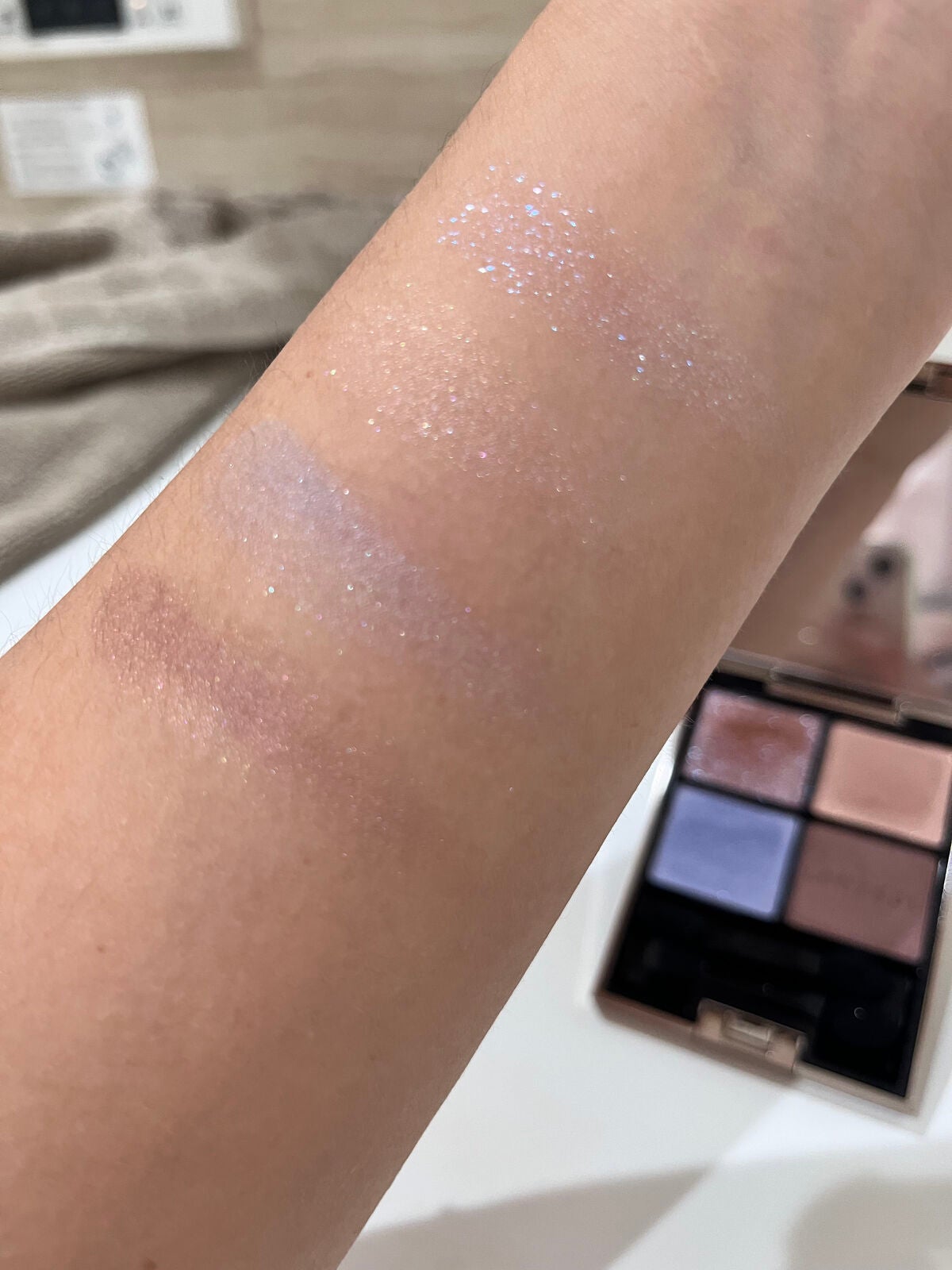 アイカラーレーション/LUNASOL/アイシャドウパレットを使ったクチコミ(3枚目)