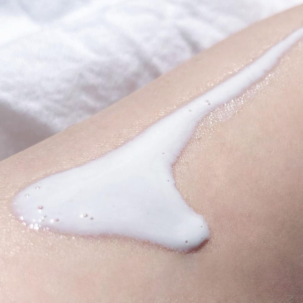 ベネフィーク クリア UV エッセンス（ＵＶ＆ＩＲ）/BENEFIQUE/日焼け止めローションを使ったクチコミ（3枚目）