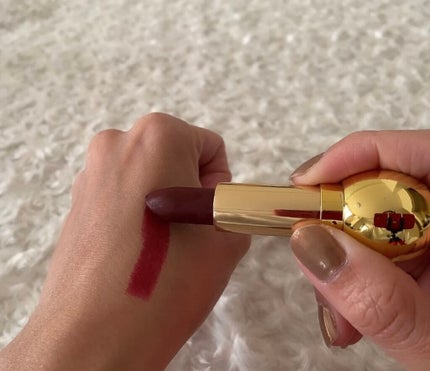 MARIA on LIPS 「冬にたくさん使いたくなるボルドー系のリップ💋💄✨(動画あります..」(4枚目)