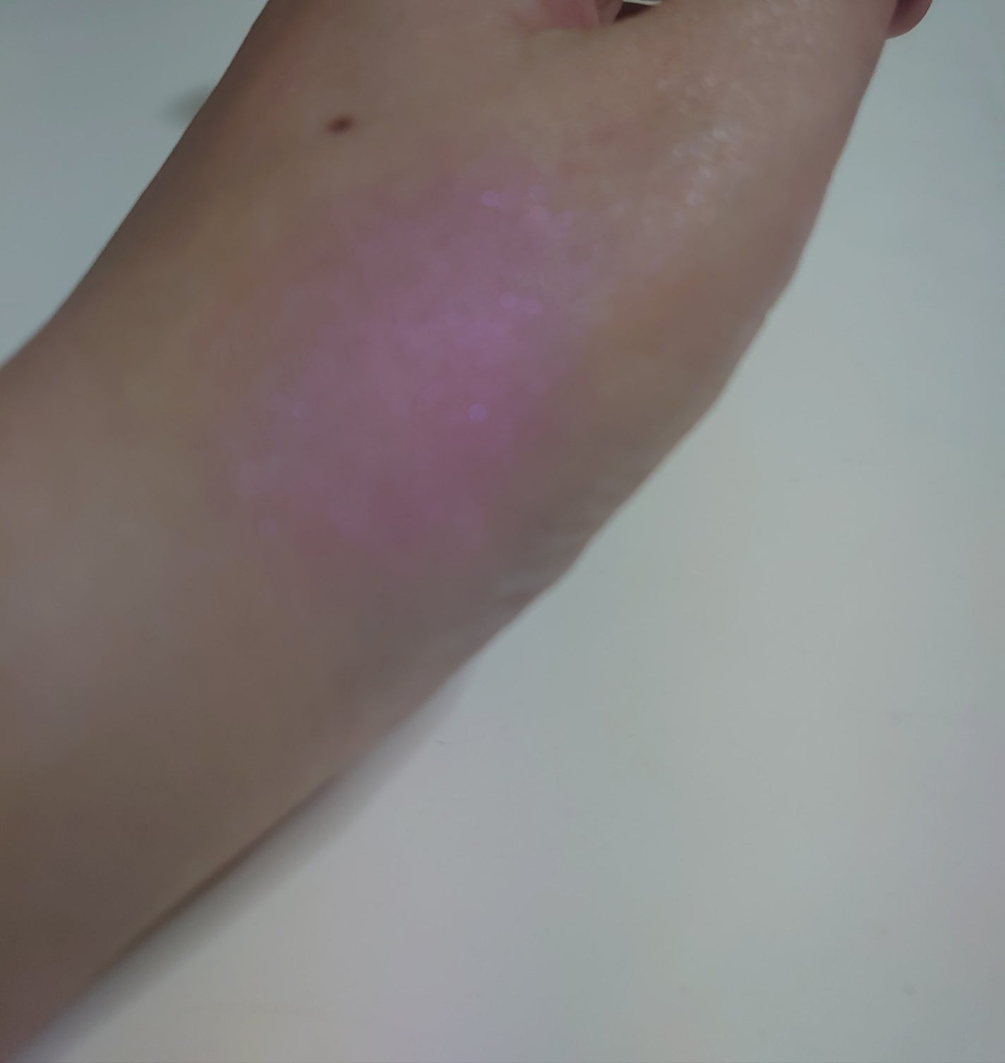 チークポリッシュ L/ADDICTION/リキッドチークを使ったクチコミ(2枚目)